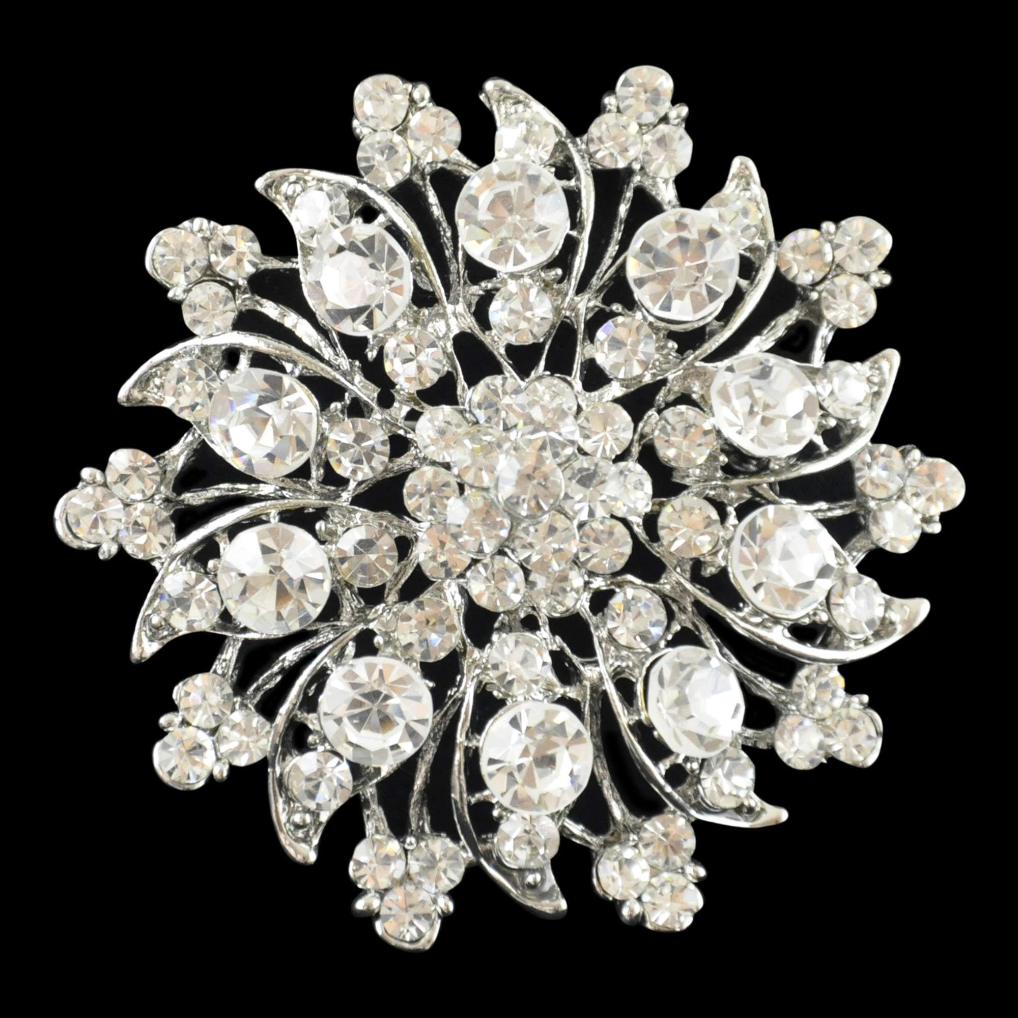 おすすめ【8 by YOOX】 HEARTS & RHINESTONES BROOCH ブローチ 8 By YOOX HEARTS & RHINESTONES BROOCH | Silver Women's